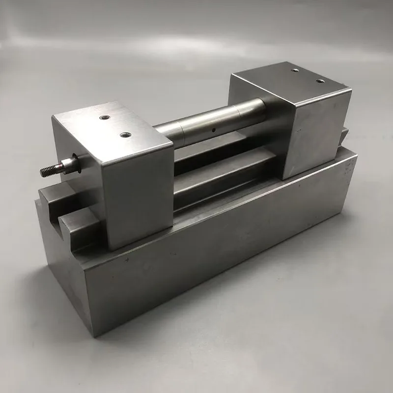 Dispositivos de ferramentas de montagem